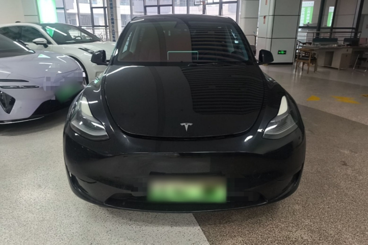 Tesla Model Y 2022 #3 Tesla Model Y 2022 car image #3