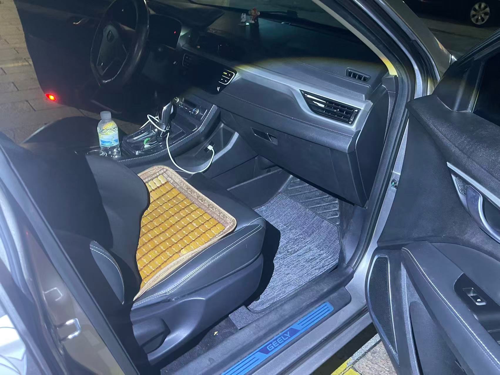 GEELY Emgrand 2018 #7 GEELY Emgrand 2018 car image #7