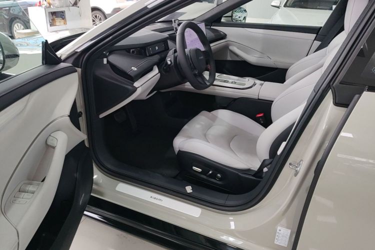 MI SU7 2025 car image #16
