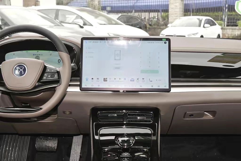 BYD Han 2024 imagen de coche #8