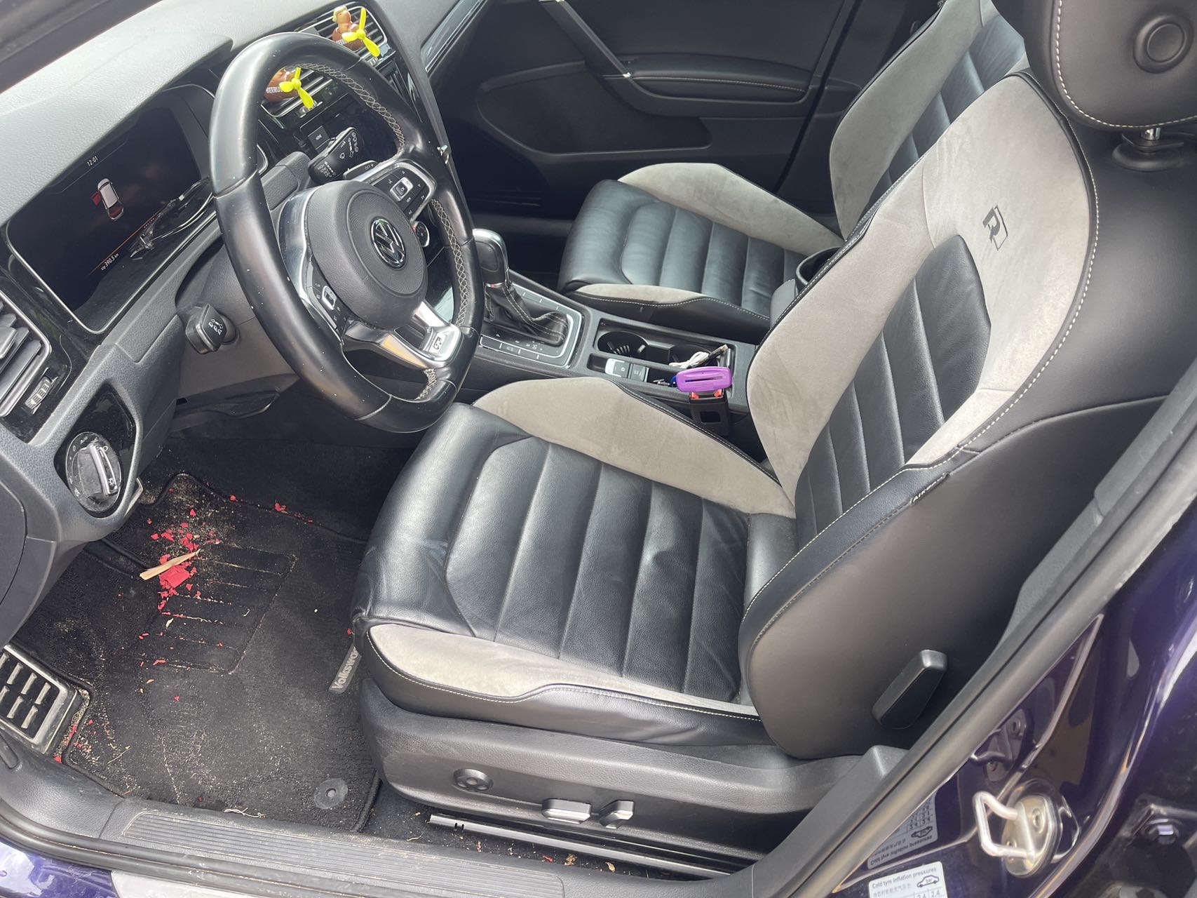 Volkswagen Golf 2019 car image #5