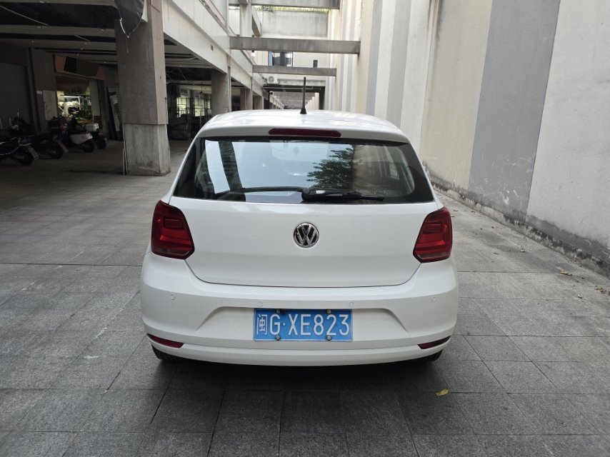 Volkswagen Polo 2015 #5 Volkswagen Polo 2015 car image #5