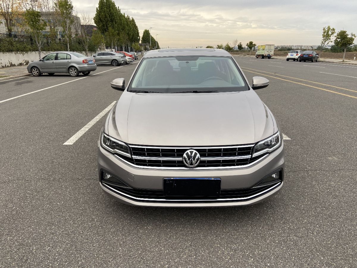 Volkswagen Bora 2019 car image #2