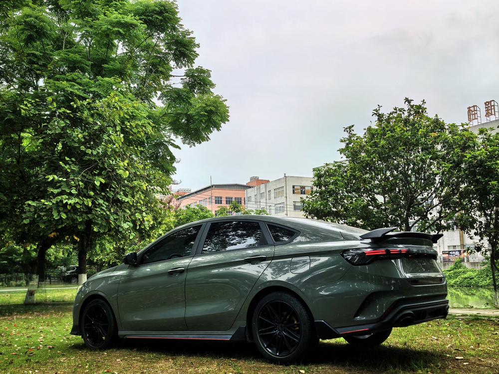 GEELY Binray 2022 immagine di auto #5