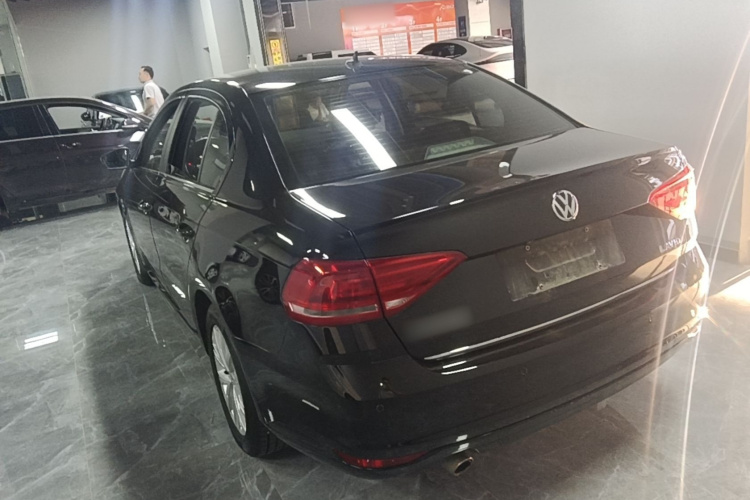 Volkswagen Lavida 2017 car image #7