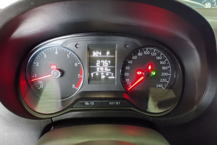 Volkswagen Polo 2017 #12 Volkswagen Polo 2017 car image #12