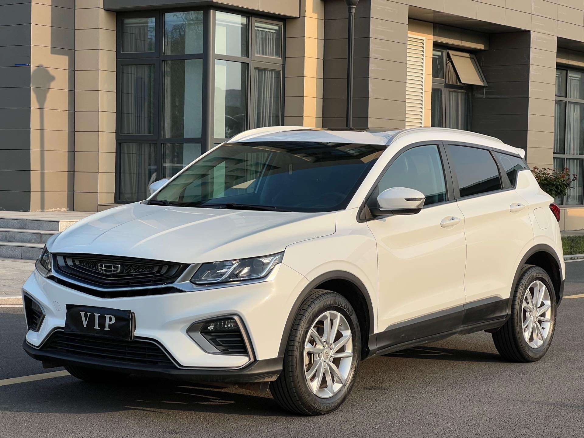 GEELY Coolray 2020 GEELY Coolray 2020 car image