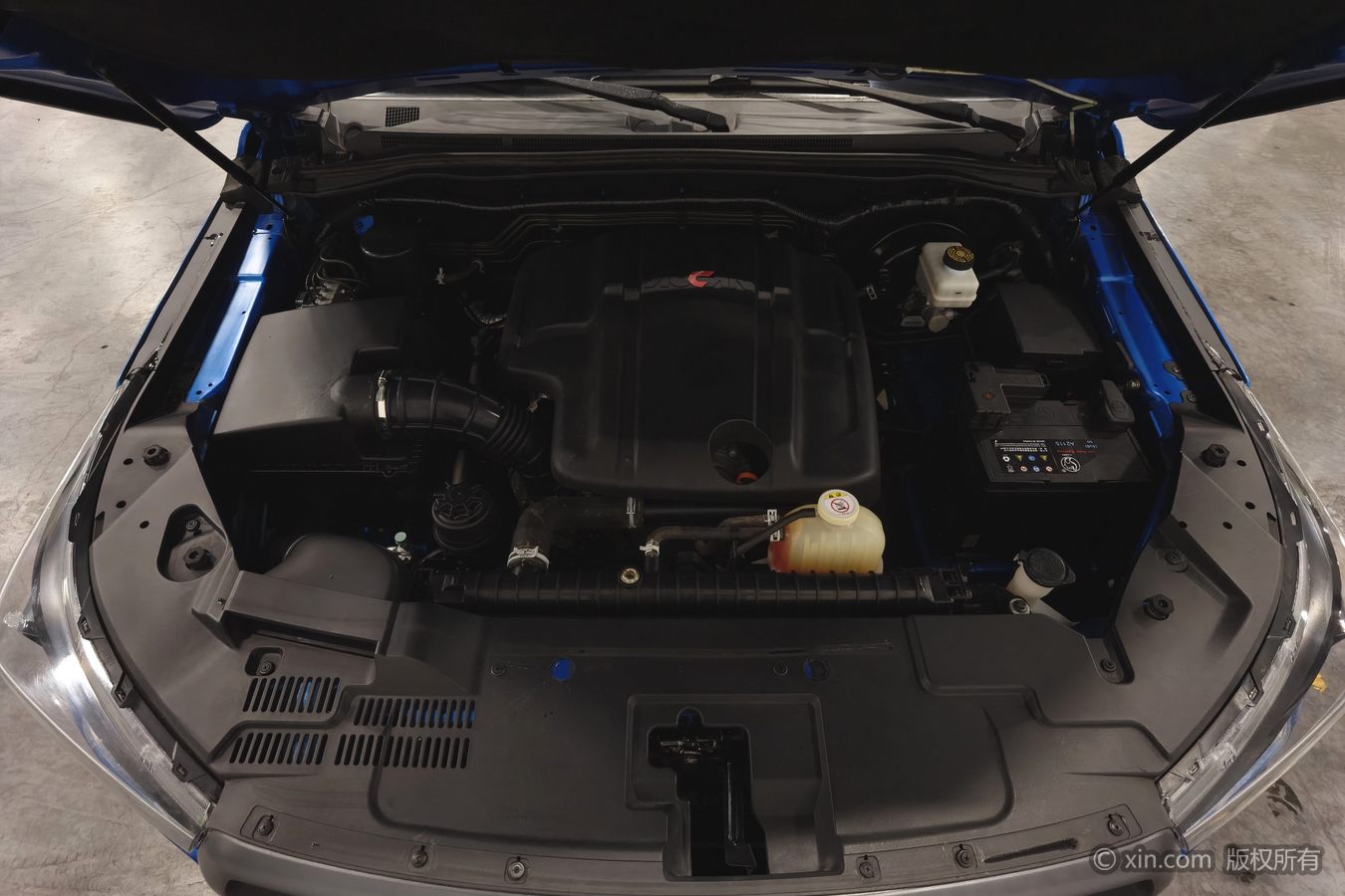 2021 car image #18