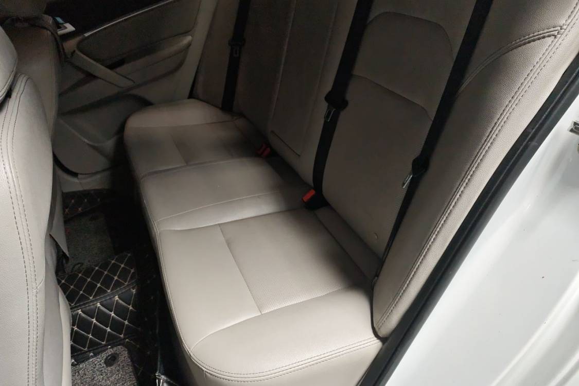 GEELY Emgrand 2015 #21 GEELY Emgrand 2015 image de voiture #21