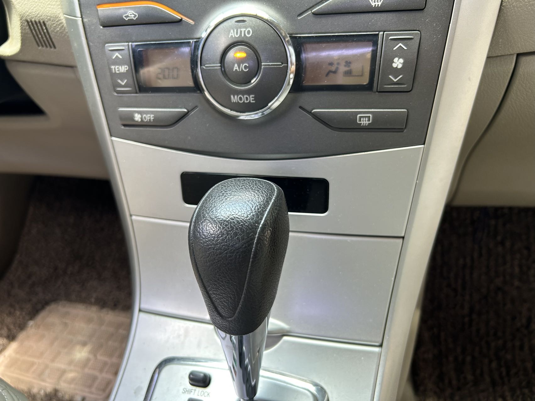 Toyota Corolla 2013 car image #7