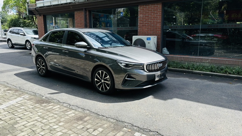 GEELY Emgrand 2025 #3 GEELY Emgrand 2025 car image #3