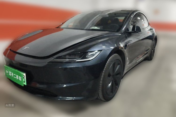 Tesla Model 3 2025 car image #2