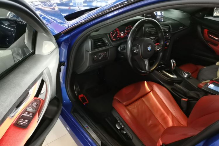 BMW 3 Series 2019 #16 BMW 3 Series 2019 car image #16