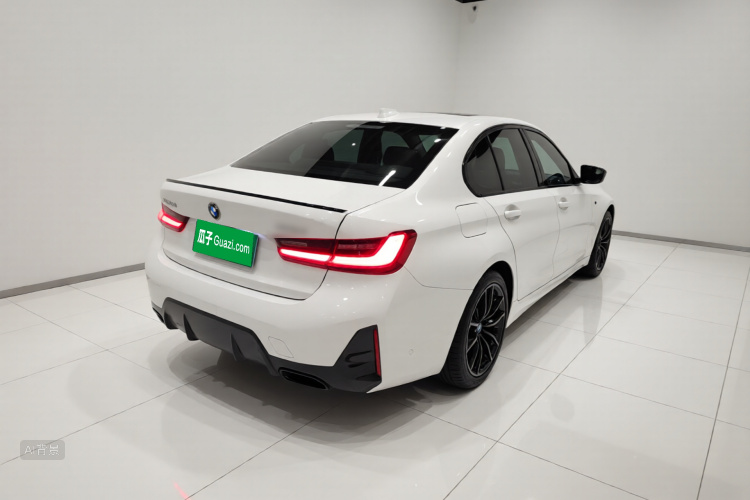 BMW 3 Series 2023 #7 BMW 3 Series 2023 car image #7