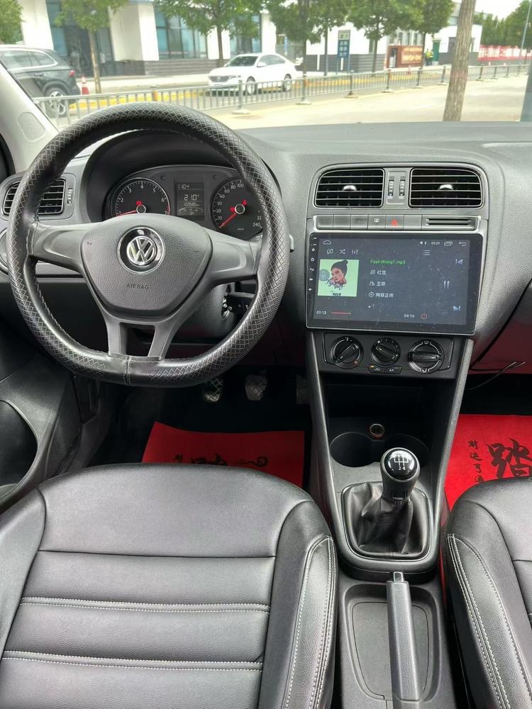 Volkswagen Polo 2014 #5 Volkswagen Polo 2014 car image #5