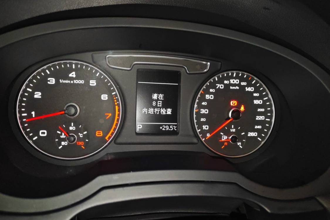 Audi Q3 2018 #24 Audi Q3 2018 car image #24