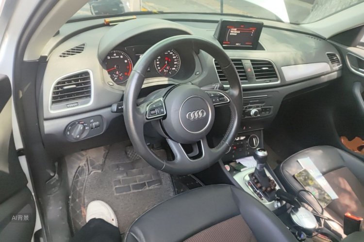 Audi Q3 2019 #11 Audi Q3 2019 car image #11