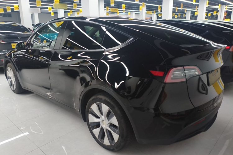 Tesla Model Y 2021 #7 Tesla Model Y 2021 immagine di auto #7