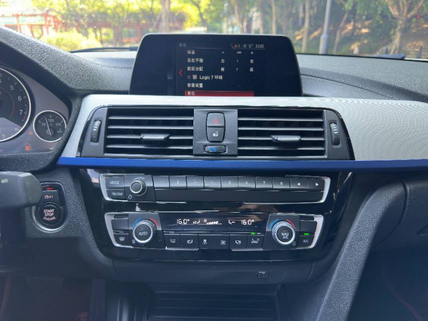 BMW 3 Series 2018 #9 BMW 3 Series 2018 car image #9