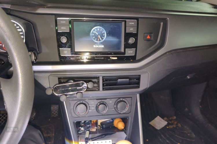 Volkswagen Polo 2020 صورة سيارة #15