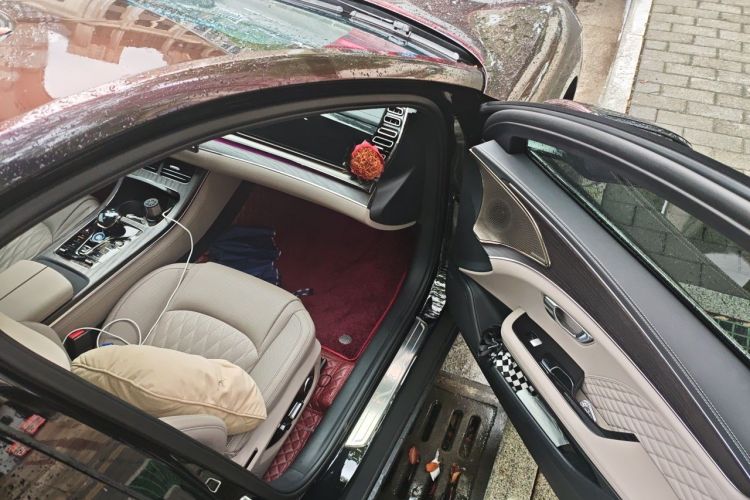 BYD Han 2024 car image #25