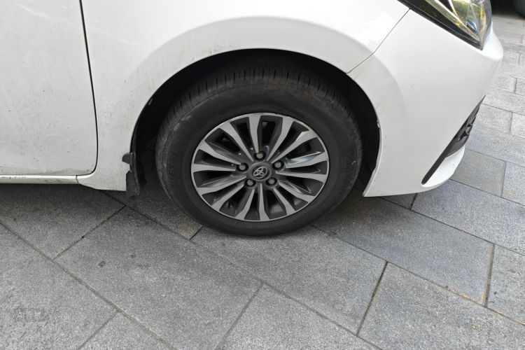 Toyota Corolla 2018 #9 Toyota Corolla 2018 car image #9