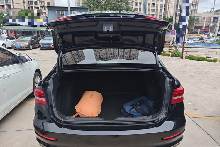 Volkswagen Lavida 2019 #19 Volkswagen Lavida 2019 car image #19