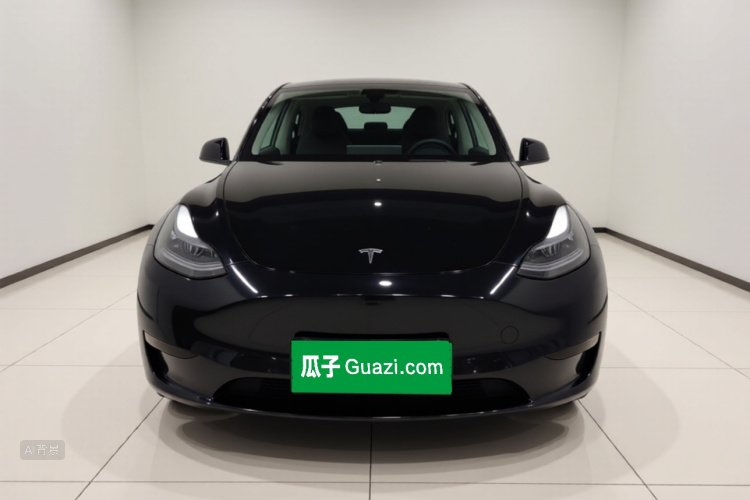 Tesla Model Y 2023 #3 Tesla Model Y 2023 car image #3