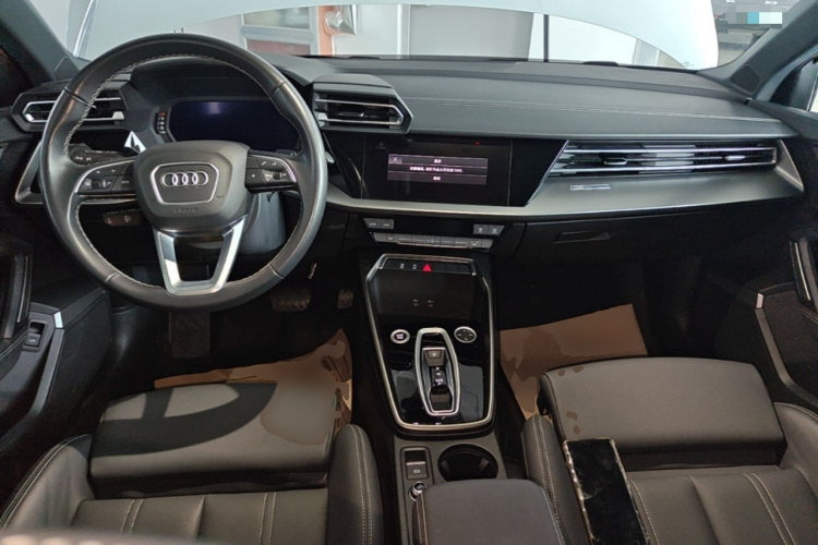 Audi A3 2025 صورة سيارة #10