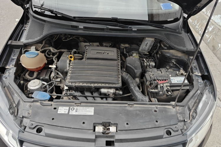 Volkswagen Santana 2021 car image #18