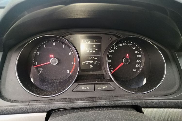 Volkswagen Lavida 2018 car image #12