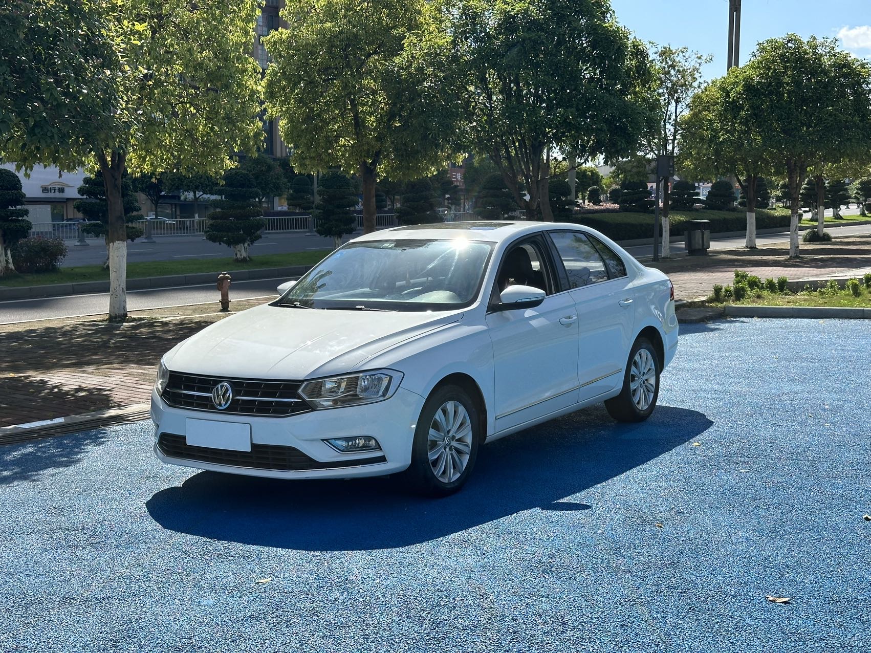 Volkswagen Bora 2017 Volkswagen Bora 2017 car image