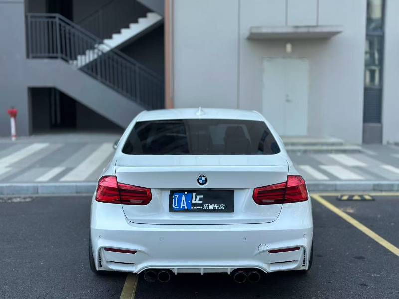 BMW 3 Series 2017 #8 BMW 3 Series 2017 car image #8