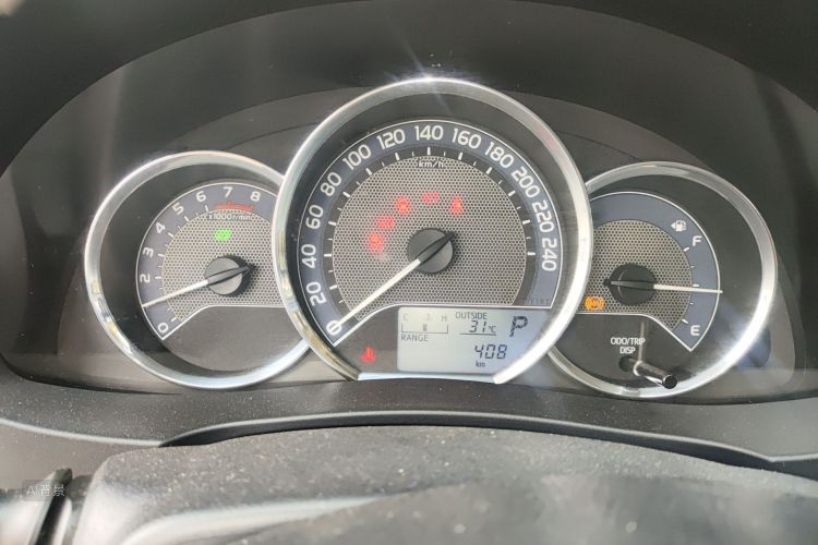 Toyota Corolla 2016 car image #13