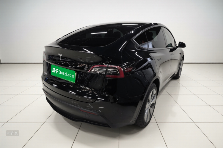 Tesla Model Y 2021 #7 Tesla Model Y 2021 car image #7