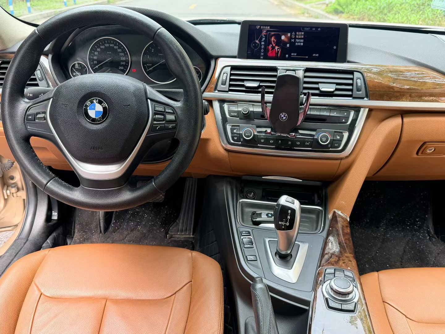 BMW 3 Series 2013 #5 BMW 3 Series 2013 car image #5
