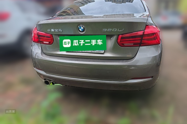 BMW 3 Series 2019 car image #6
