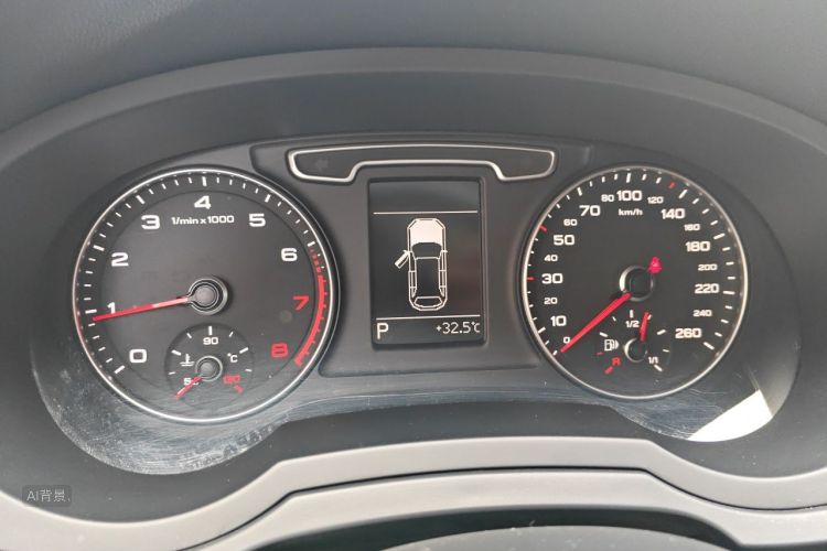Audi Q3 2015 #13 Audi Q3 2015 car image #13