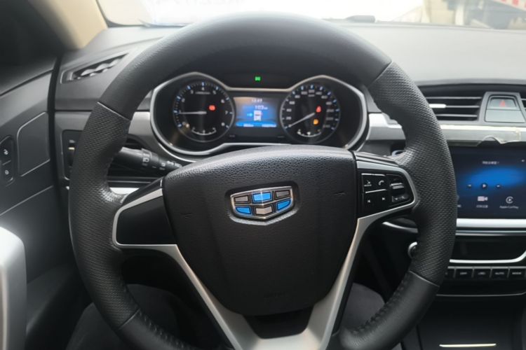 GEELY Emgrand 2018 imagem de carro #11