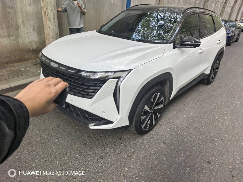 GEELY Boyue L 2024 صورة سيارة 