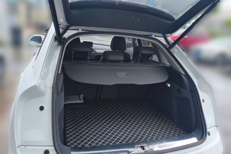 Audi Q3 2019 #21 Audi Q3 2019 car image #21