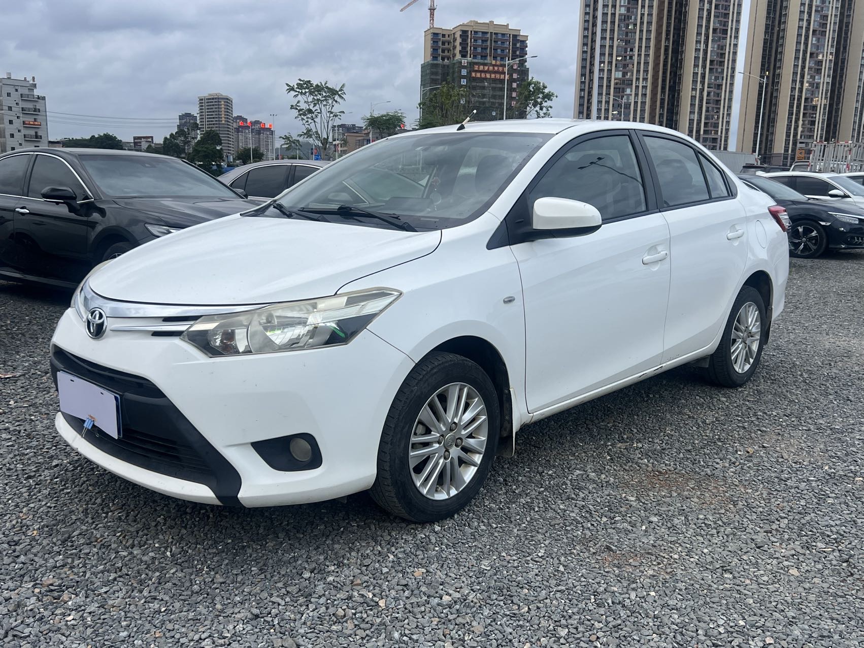Toyota Vios 2015 Toyota Vios 2015 car image