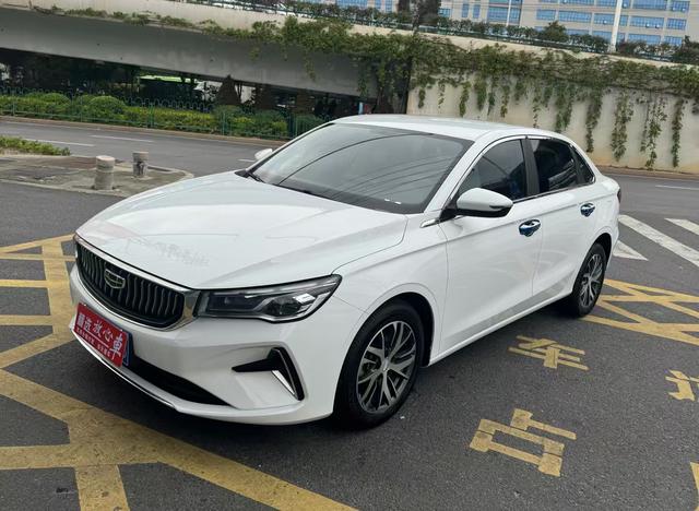 GEELY Emgrand 2023 #10 GEELY Emgrand 2023 car image #10