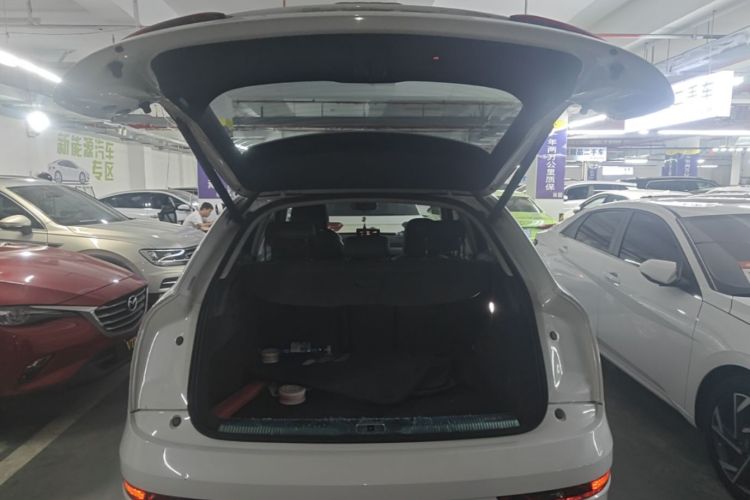 Audi Q3 2017 #19 Audi Q3 2017 car image #19