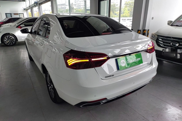 GEELY Emgrand 2020 #5 GEELY Emgrand 2020 صورة سيارة #5