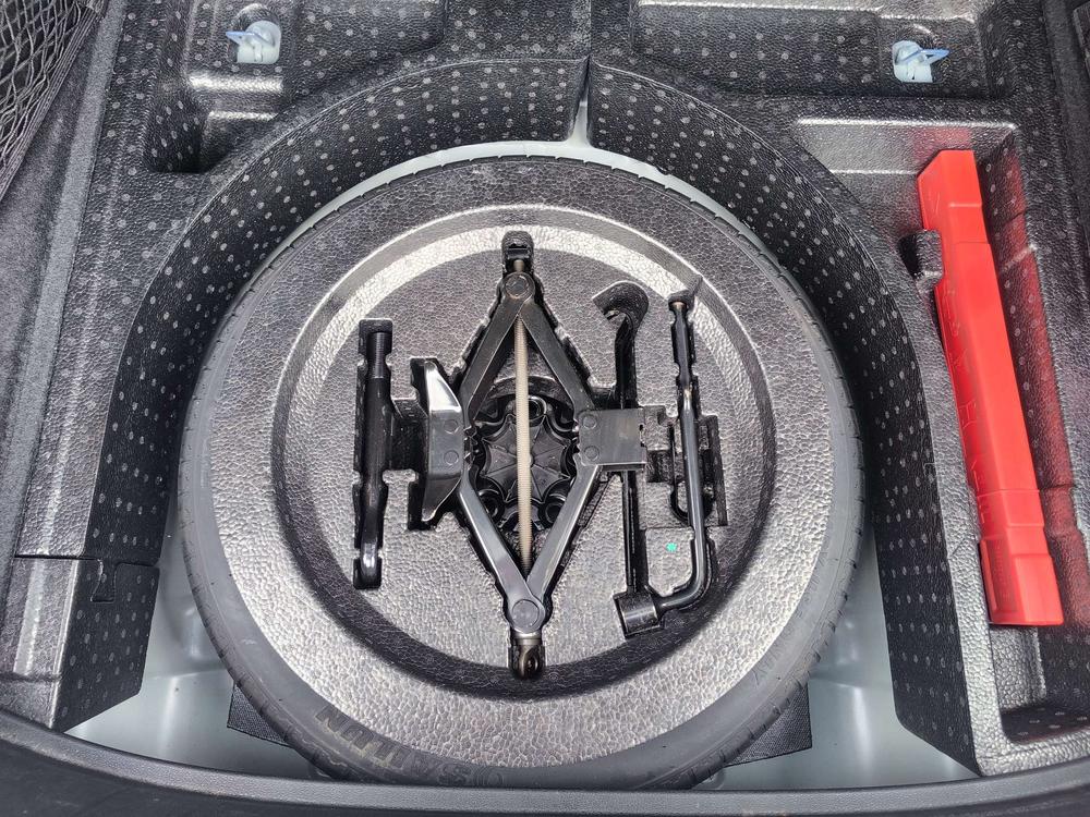 GEELY Emgrand GS 2019 immagine di auto #26