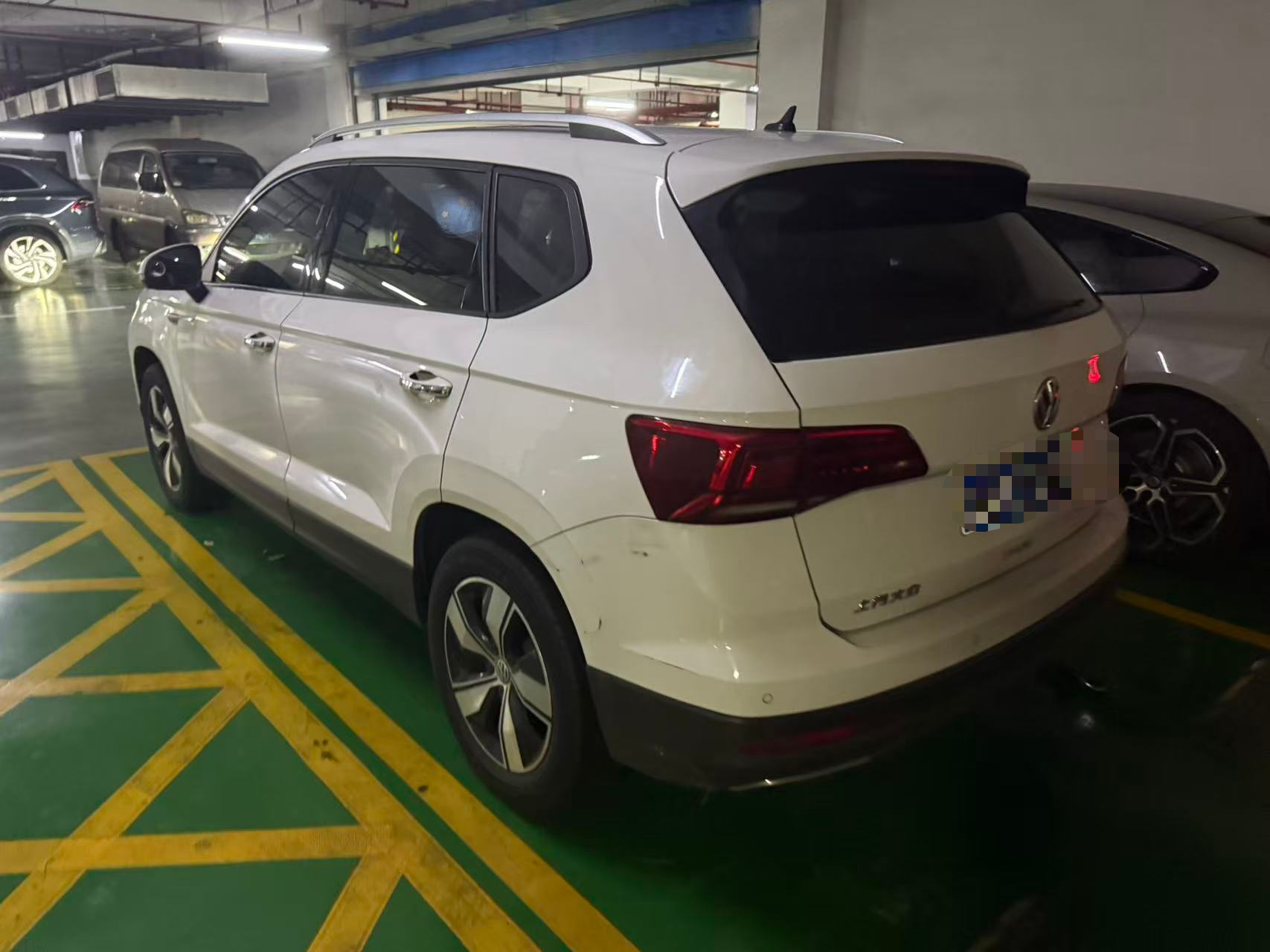 2020 immagine di auto #6