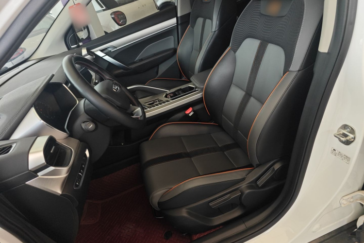 GEELY Coolray 2023 immagine di auto #19