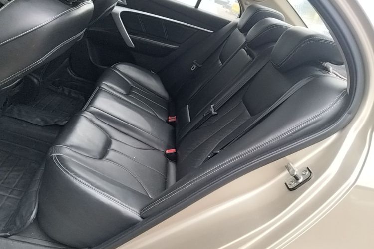 GEELY Emgrand 2017 #17 GEELY Emgrand 2017 car image #17