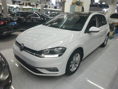 Volkswagen Golf 2018 Volkswagen Golf 2018 car image